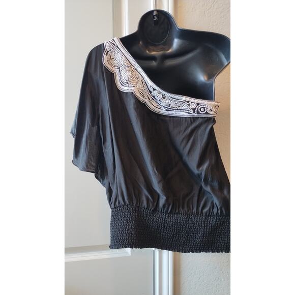White House Black Market Silk One Shoulder Top Embroidery Trim Size 4 - Picture 4 of 12